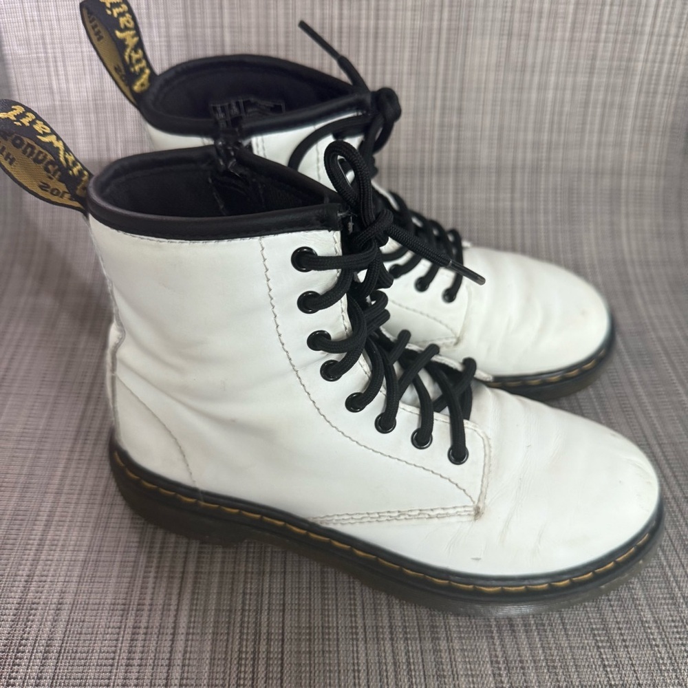 Dr. Martens White Leather Ankle Boots Size 2